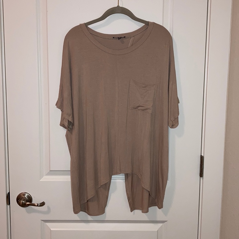 💜NWOT Fashion Nova Open Back Top